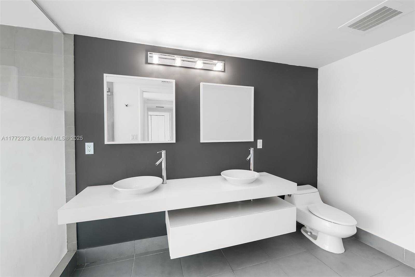Small Image of 92 SOUTH WEST 3RD ST #2110, Miami Number 9