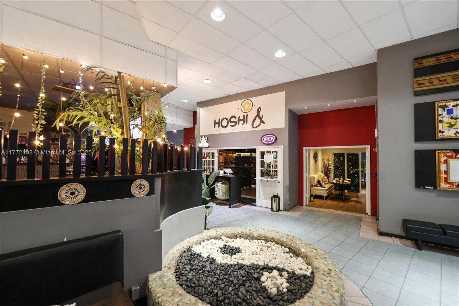 Small Image of 5401 COLLINS AVE #1407, Miami Beach Number 43