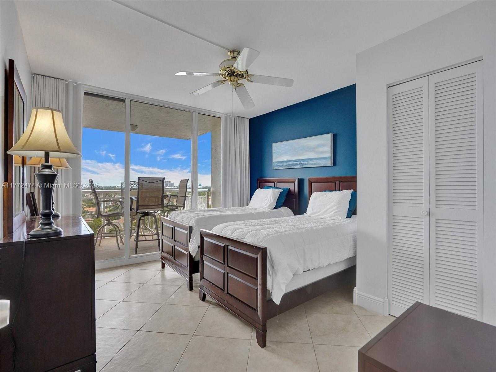 Small Image of 1600 SOUTH OCEAN DR #12E, Hollywood Number 19