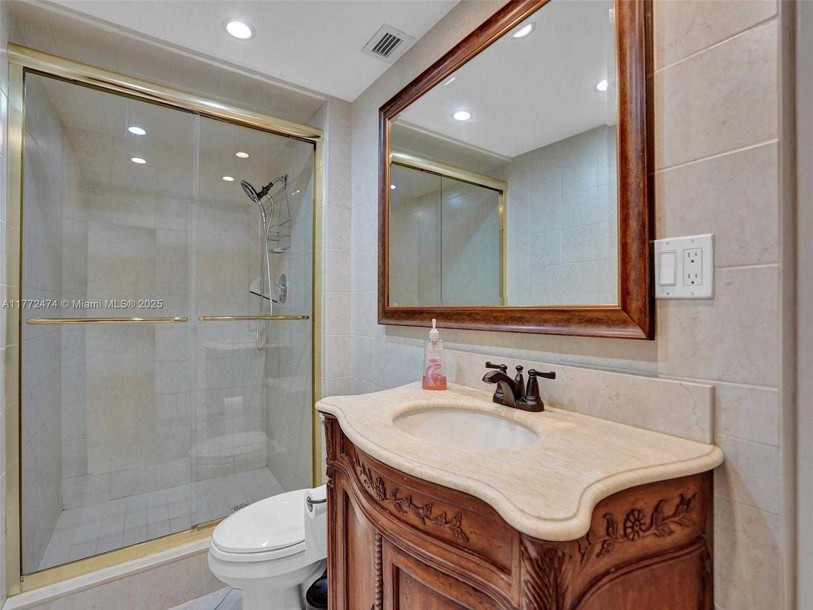 Small Image of 1600 SOUTH OCEAN DR #12E, Hollywood Number 30
