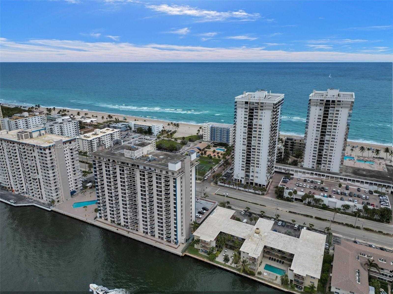 Small Image of 1600 SOUTH OCEAN DR #12E, Hollywood Number 42