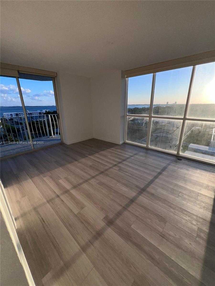 Small Image of 7601 EAST TREASURE DR #1005, North Bay Village Number 2