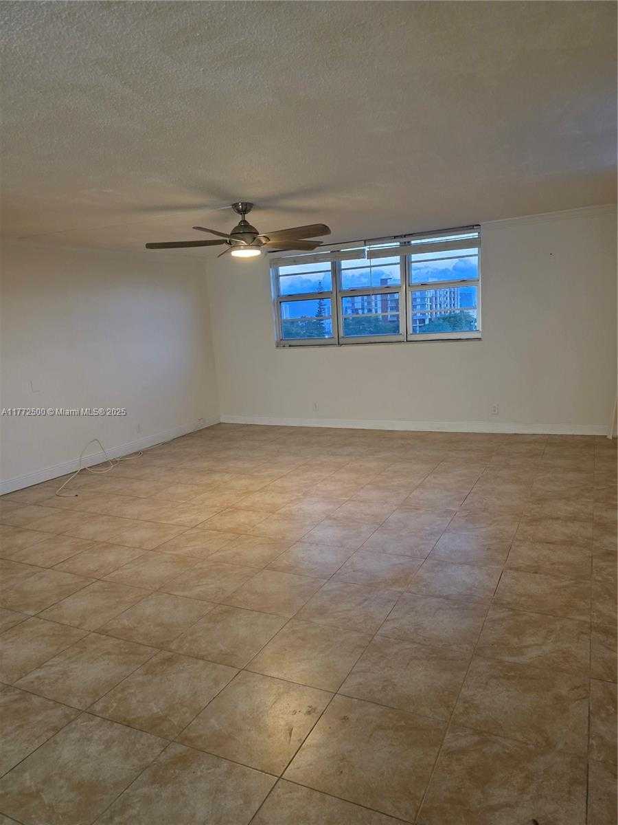 Small Image of 1811 JEFFERSON ST #501, Hollywood Number 15