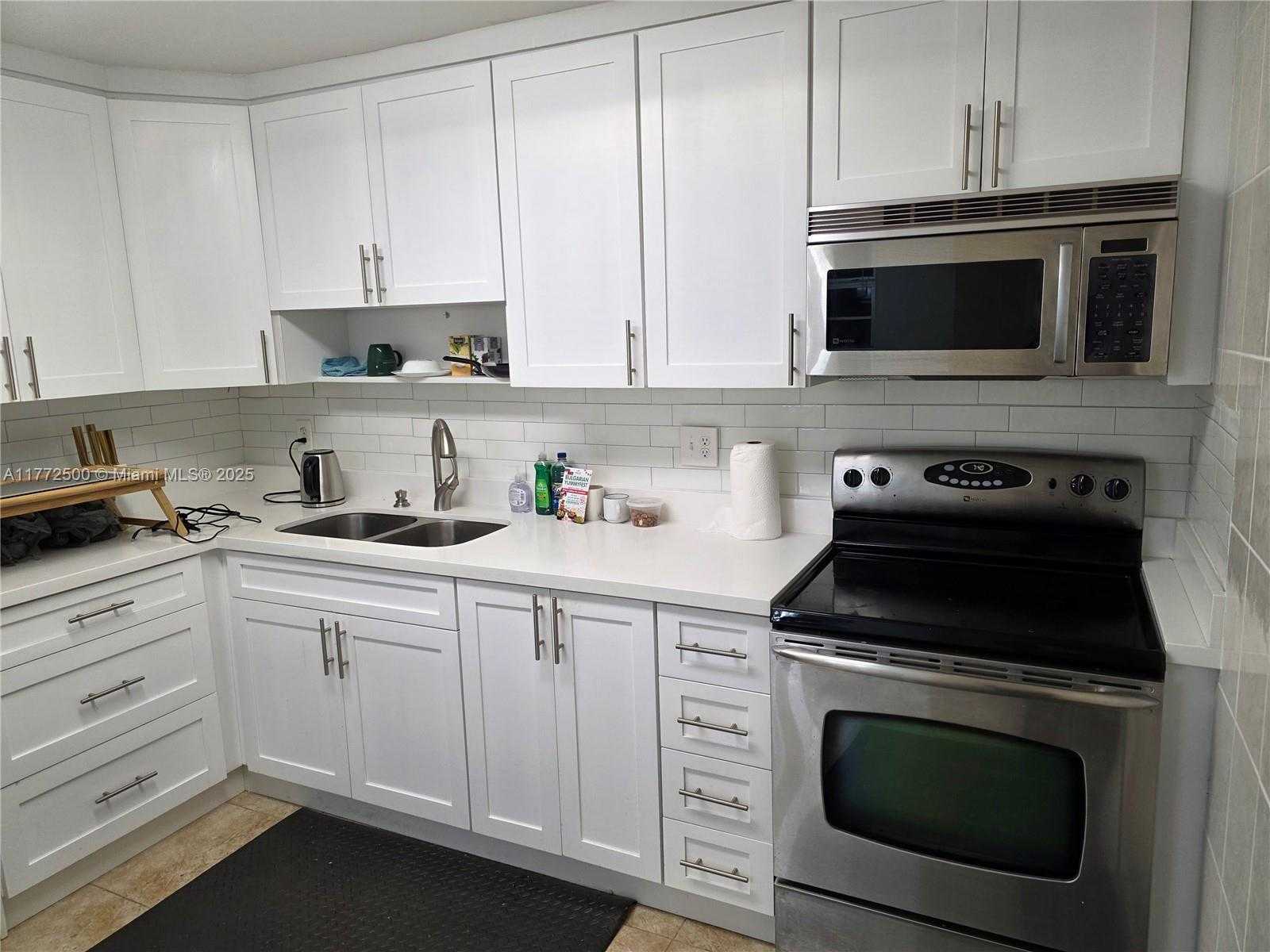 Small Image of 1811 JEFFERSON ST #501, Hollywood Number 2