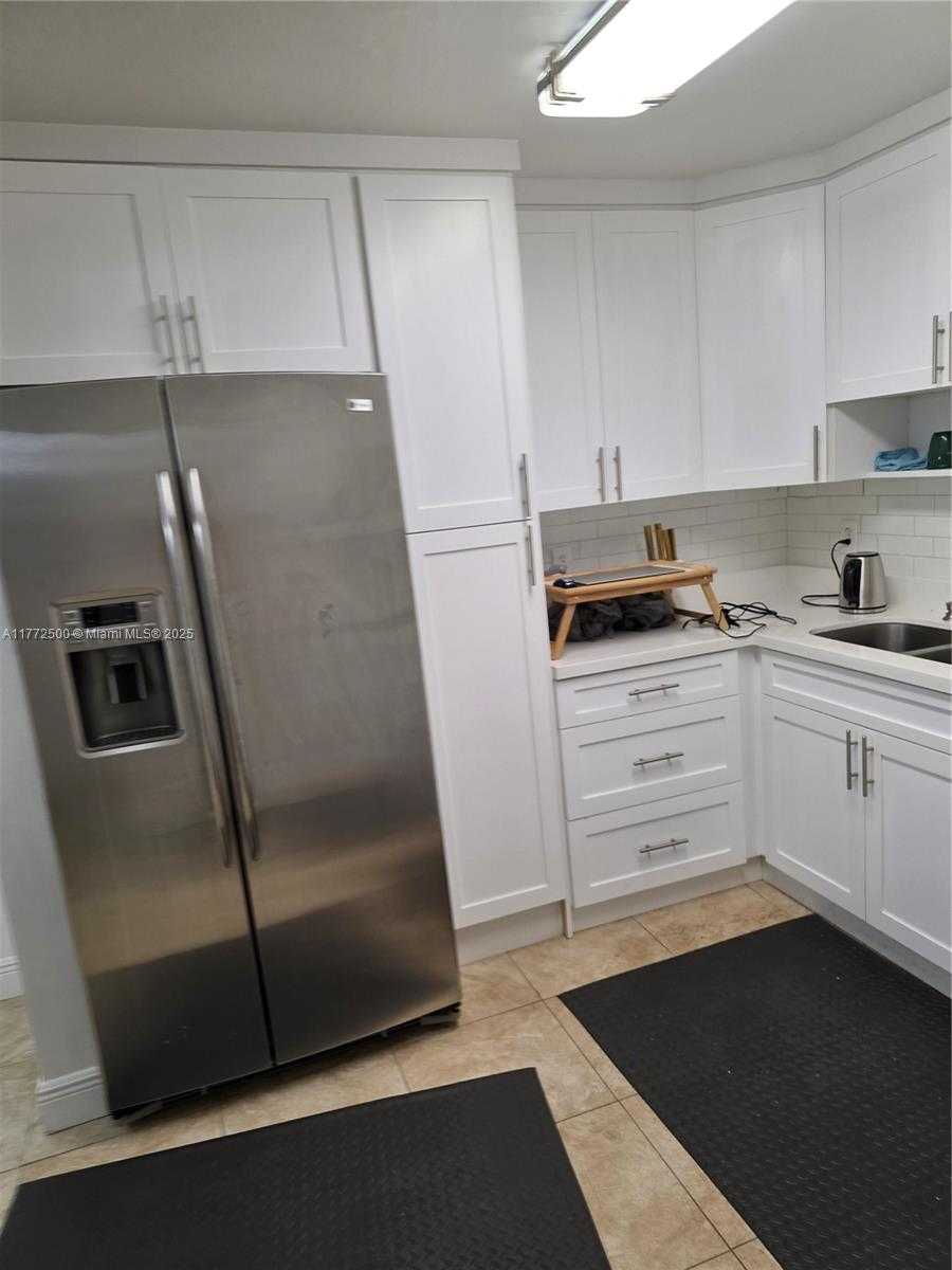 Small Image of 1811 JEFFERSON ST #501, Hollywood Number 3