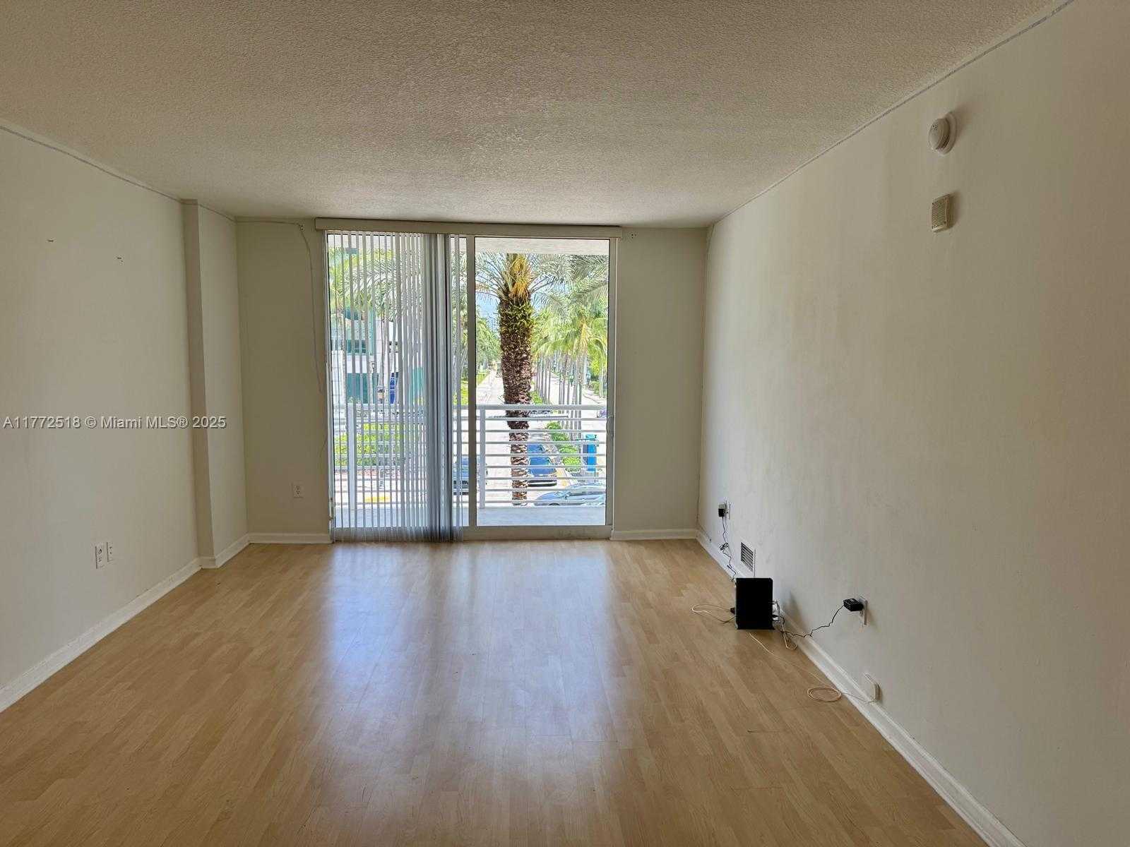 Small Image of 18800 NORTH EAST 29TH AVE #210, Aventura Number 23