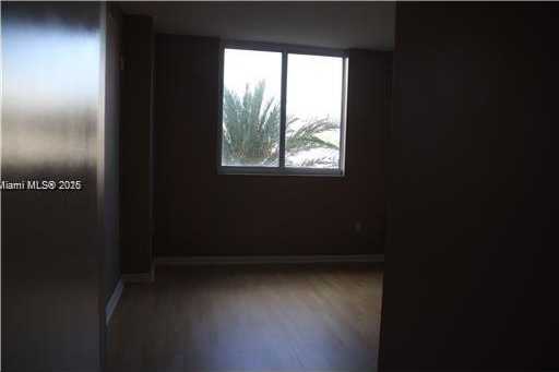 Small Image of 18800 NORTH EAST 29TH AVE #210, Aventura Number 8