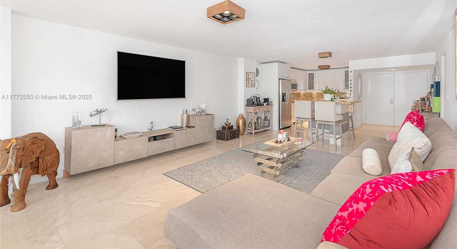 Small Image of 6423 NORTH COLLINS AVE #309, Miami Beach Number 14