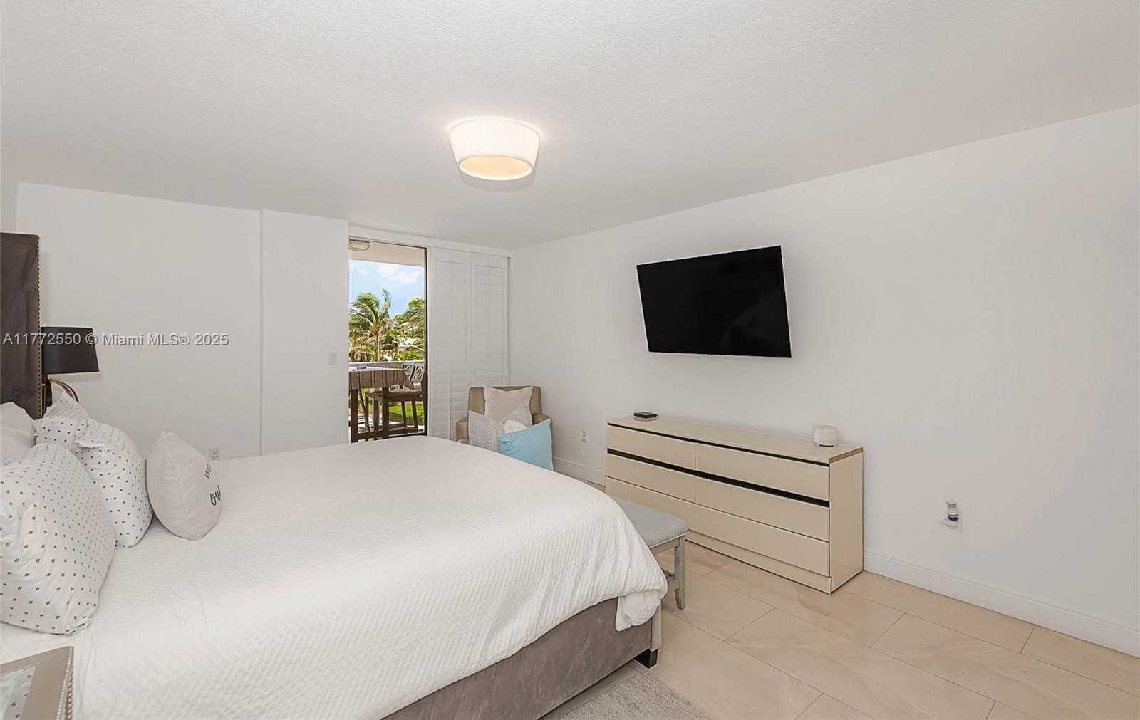 Small Image of 6423 NORTH COLLINS AVE #309, Miami Beach Number 20