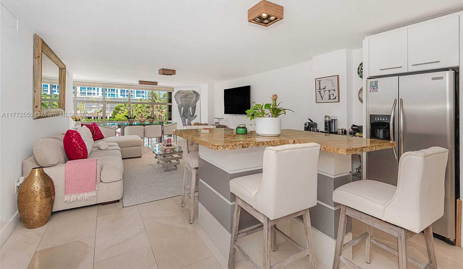 Small Image of 6423 NORTH COLLINS AVE #309, Miami Beach Number 9