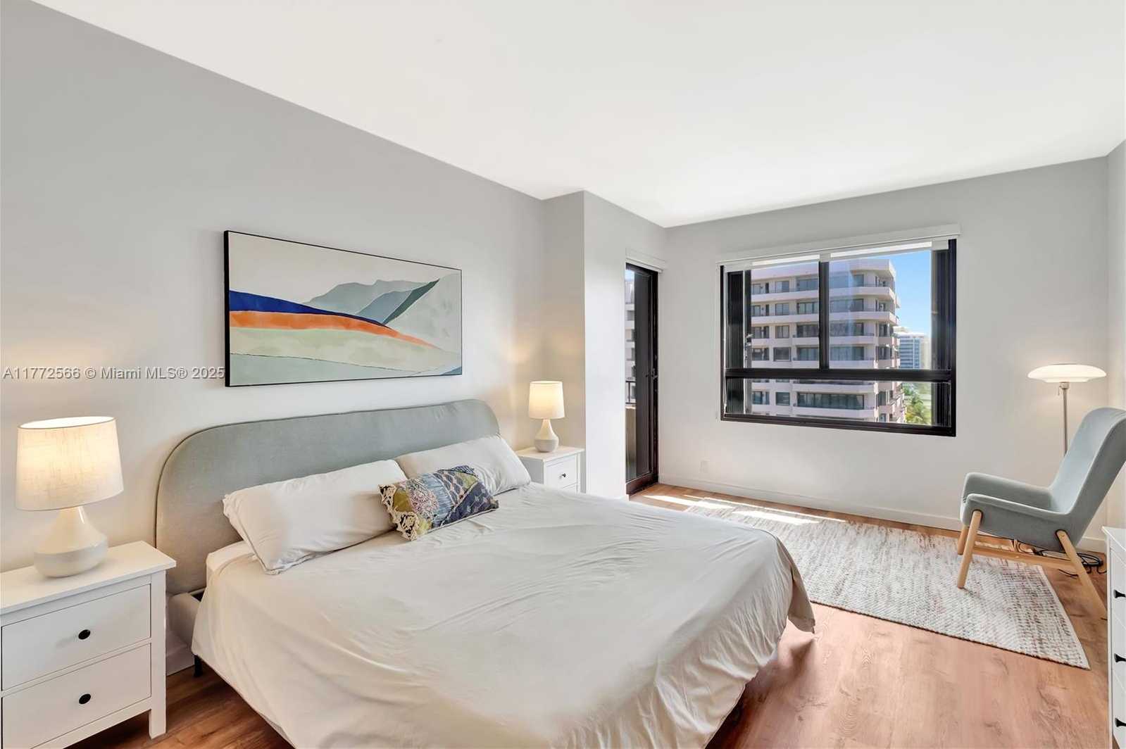 Small Image of 251 CRANDON BLVD #920, Key Biscayne Number 16