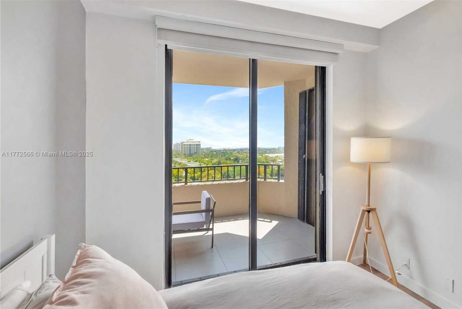Small Image of 251 CRANDON BLVD #920, Key Biscayne Number 24