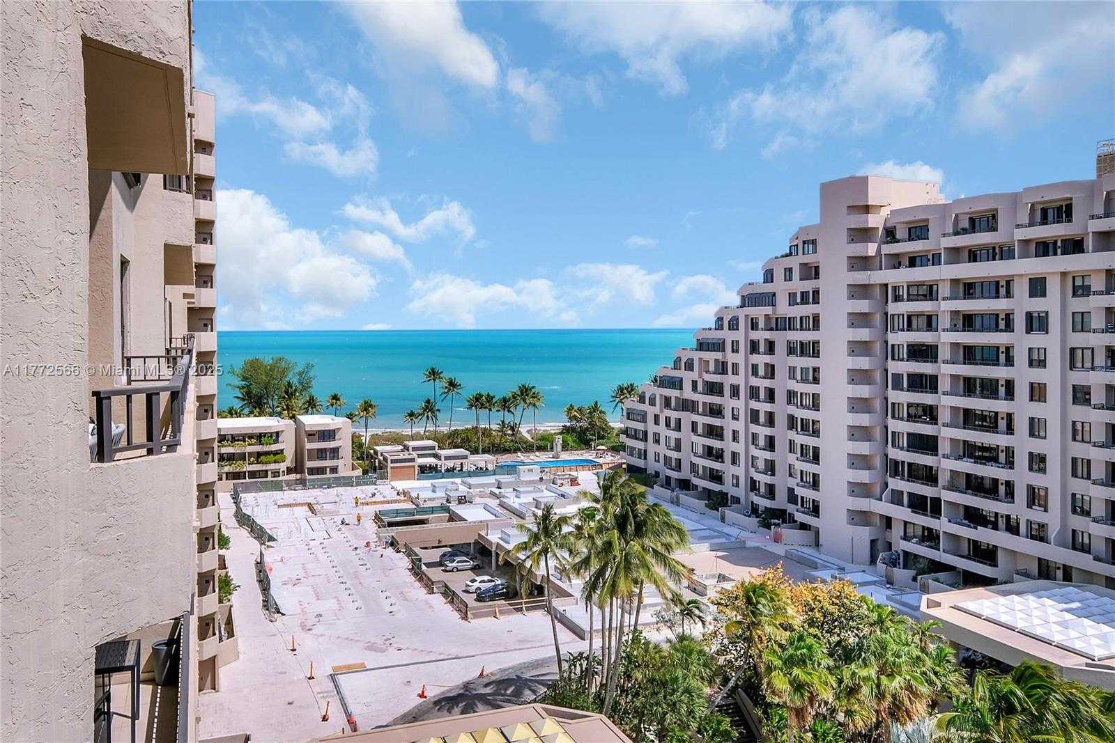 Small Image of 251 CRANDON BLVD #920, Key Biscayne Number 26