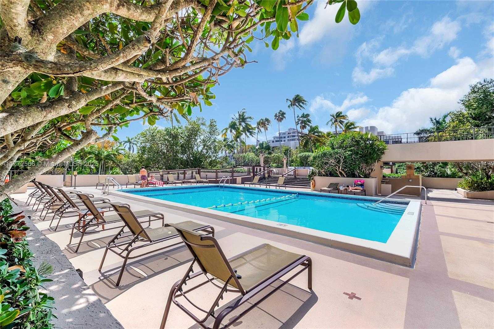 Small Image of 251 CRANDON BLVD #920, Key Biscayne Number 29