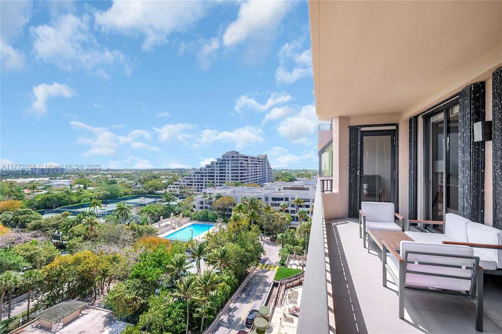 Small Image of 251 CRANDON BLVD #920, Key Biscayne Number 9