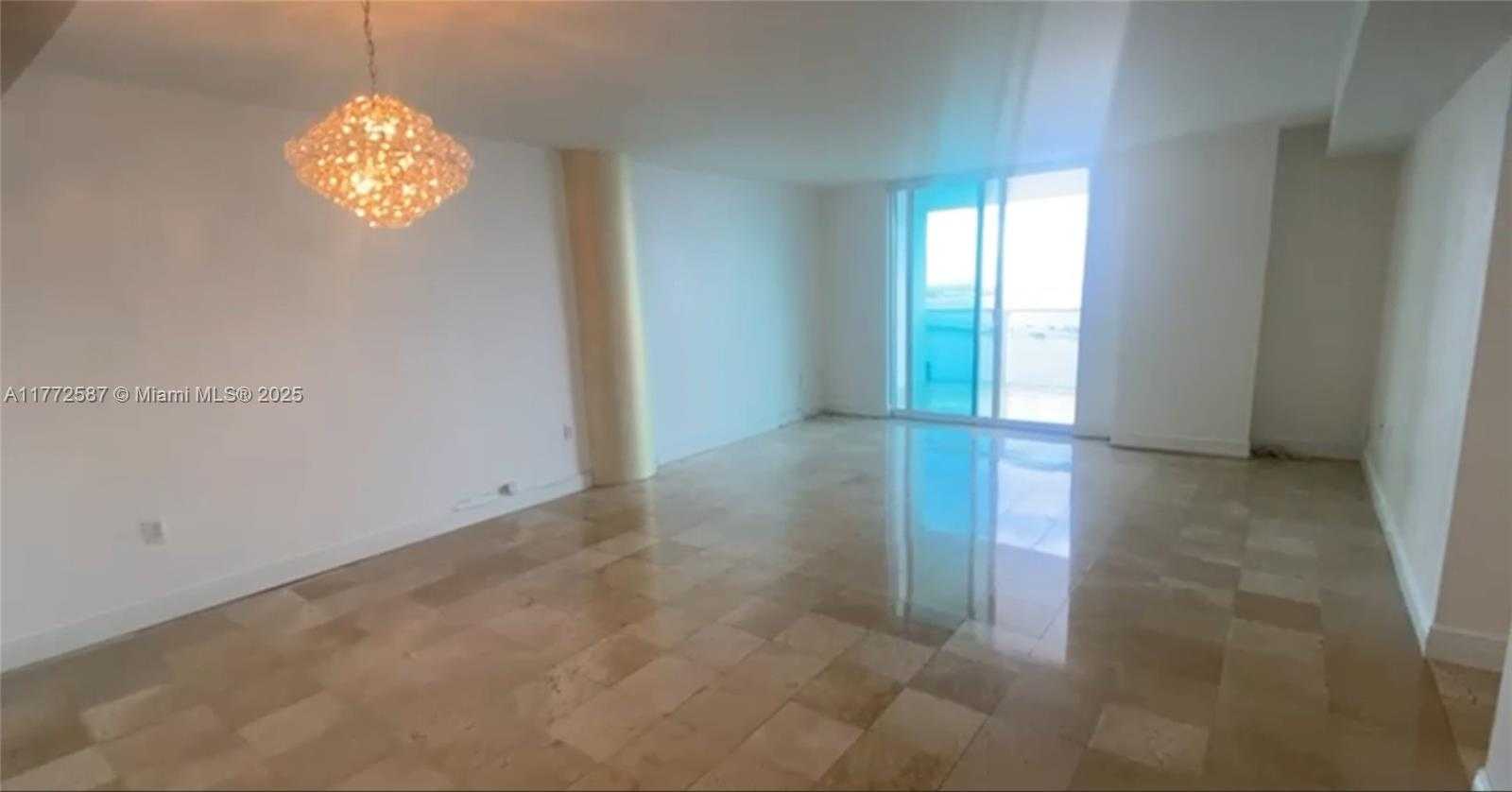Small Image of 2101 BRICKELL AVE #2707, Miami Number 33