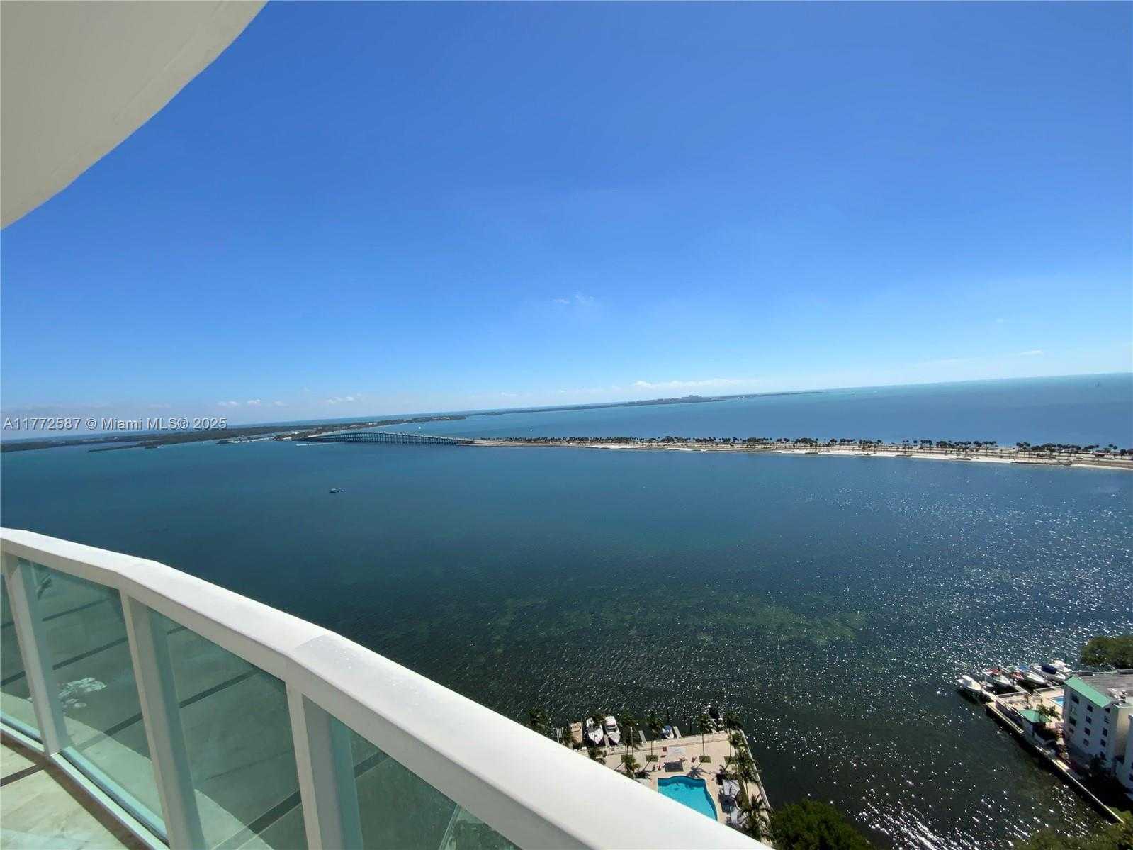 Small Image of 2101 BRICKELL AVE #2707, Miami Number 6
