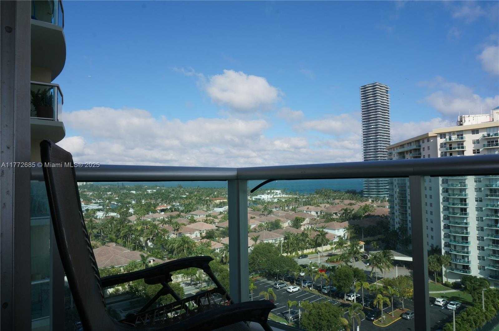 Small Image of 19380 #1208, Sunny Isles Beach Number 2