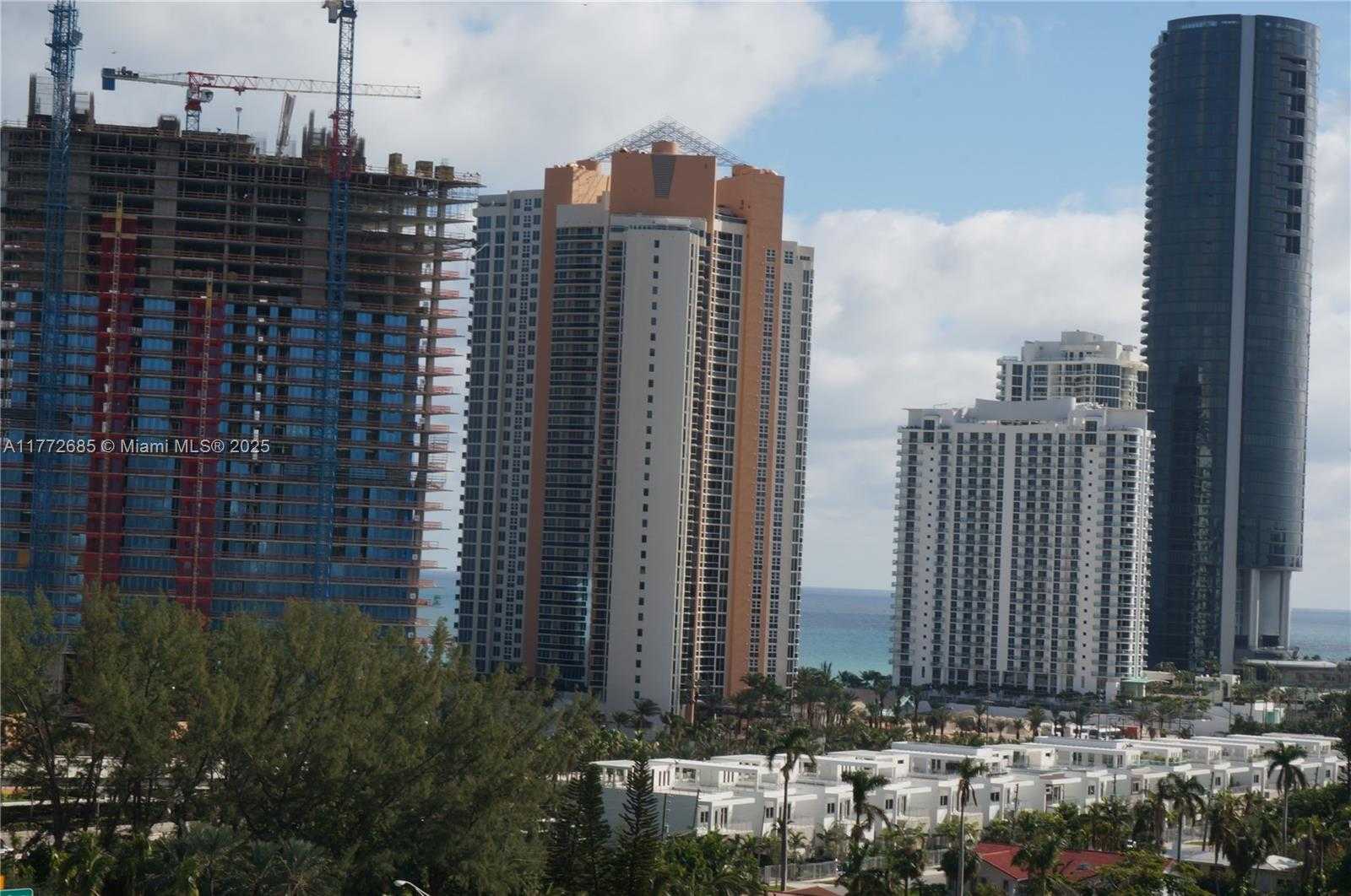 Small Image of 19380 #1208, Sunny Isles Beach Number 8