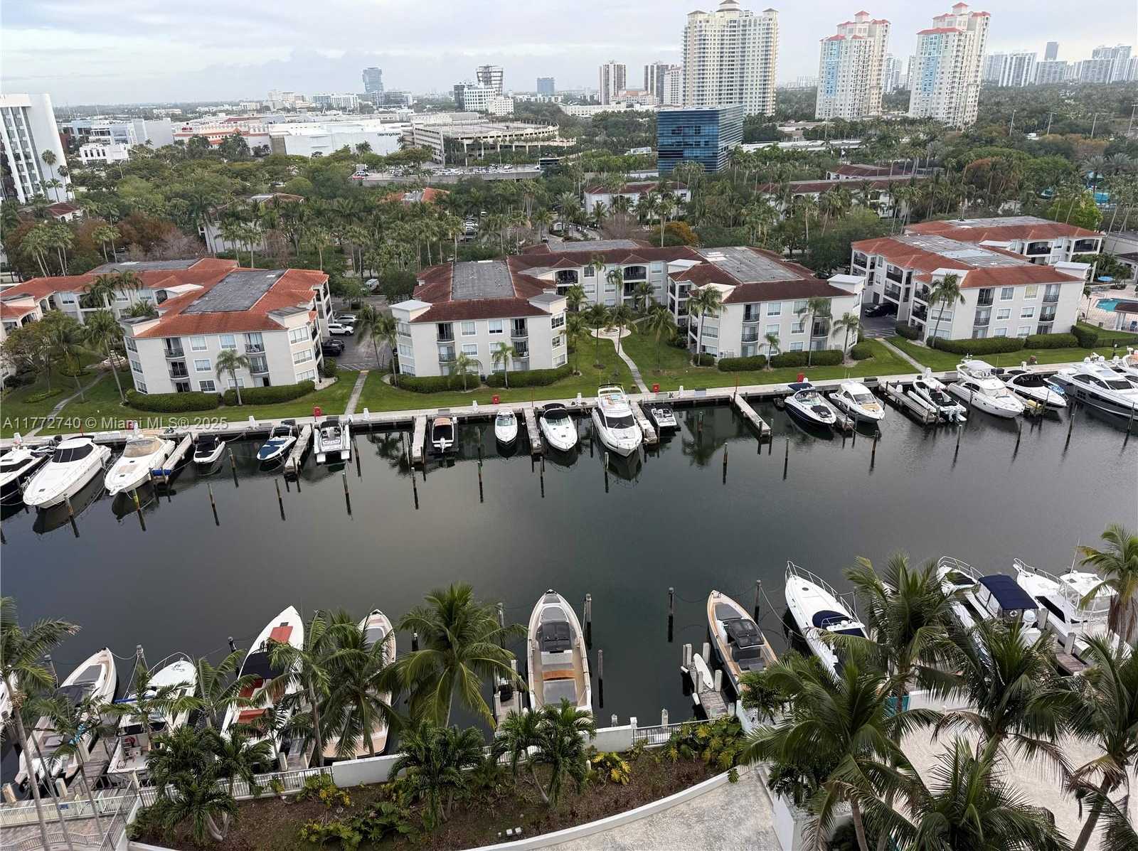 Small Image of 3029 NORTH EAST 188TH ST #1117, Aventura Number 27