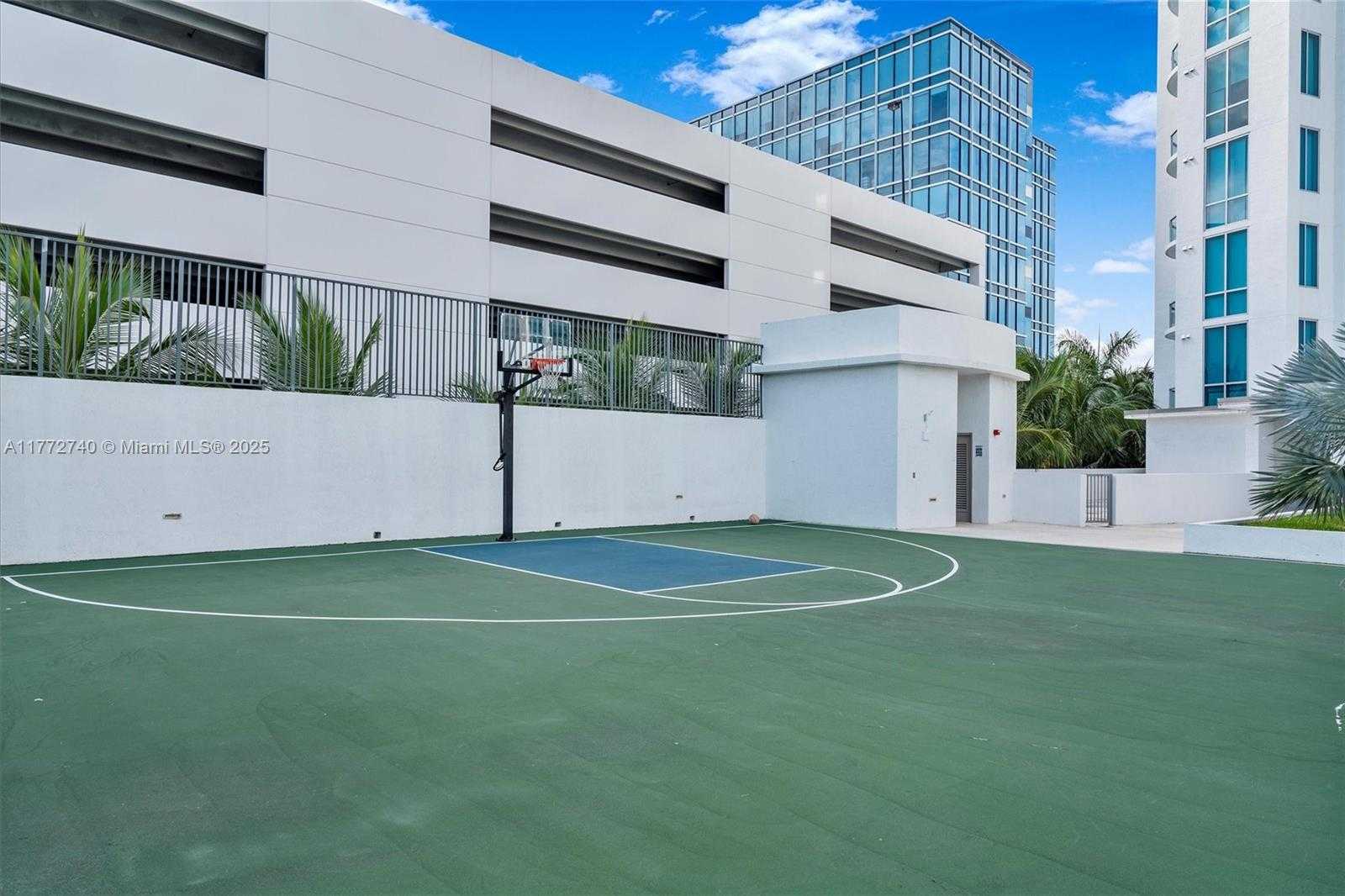 Small Image of 3029 NORTH EAST 188TH ST #1117, Aventura Number 29