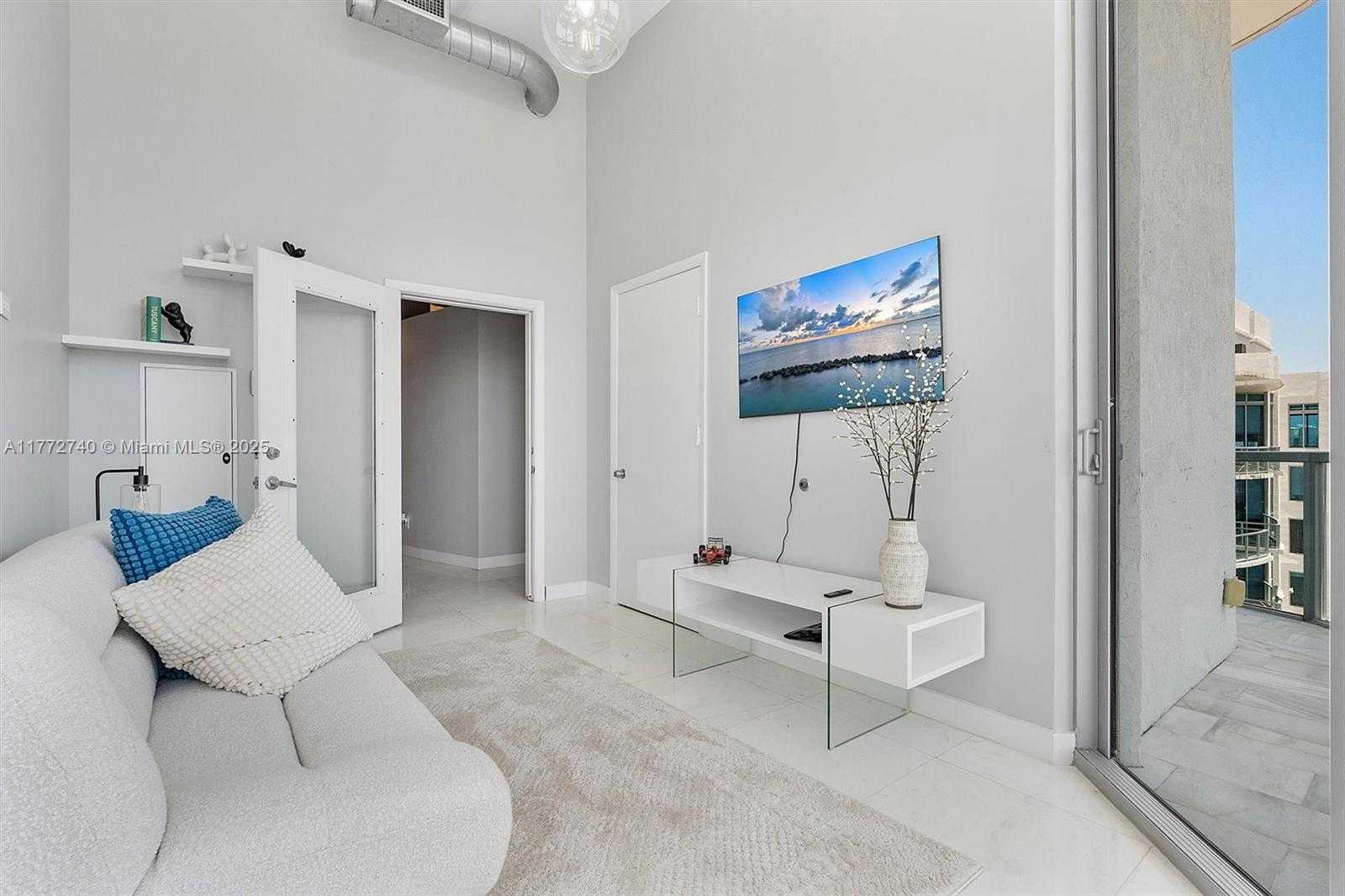 Small Image of 3029 NORTH EAST 188TH ST #1117, Aventura Number 44