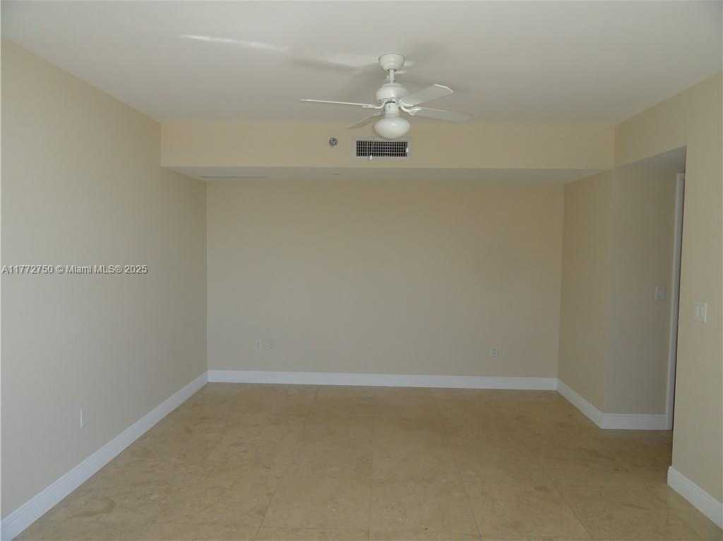 Small Image of 17201 COLLINS AVE #1206, Sunny Isles Beach Number 21