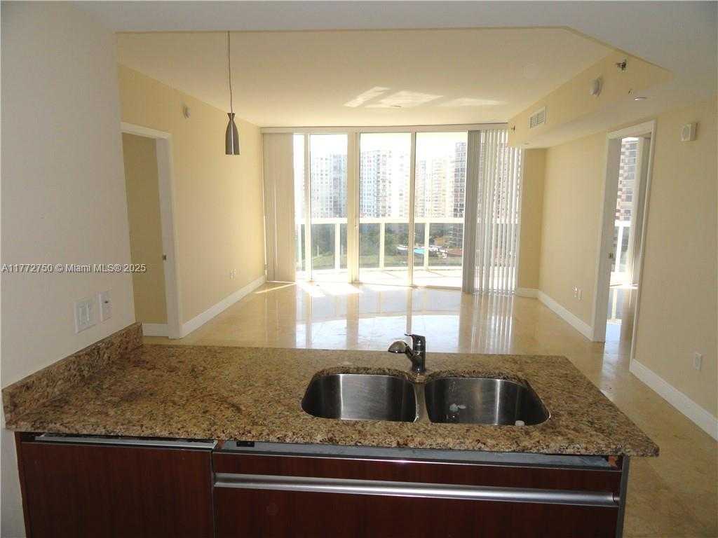 Small Image of 17201 COLLINS AVE #1206, Sunny Isles Beach Number 4
