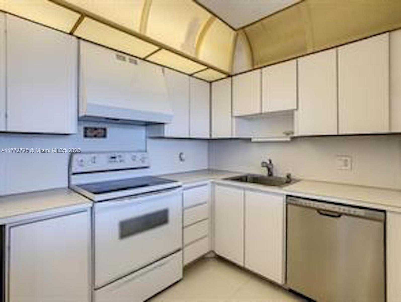 Small Image of 2851 NORTH EAST 183RD ST #2006E, Aventura Number 14