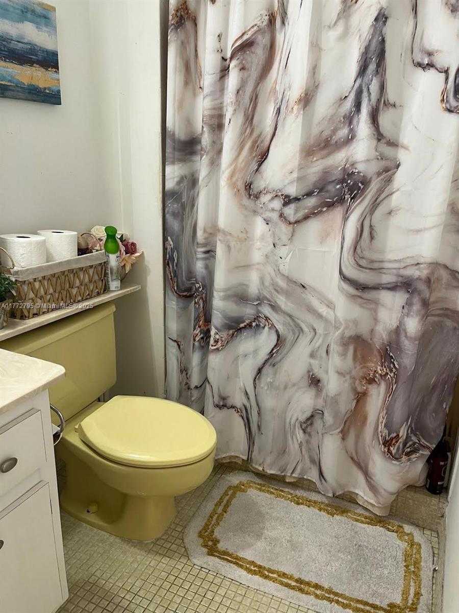 Small Image of 2851 NORTH EAST 183RD ST #2006E, Aventura Number 18