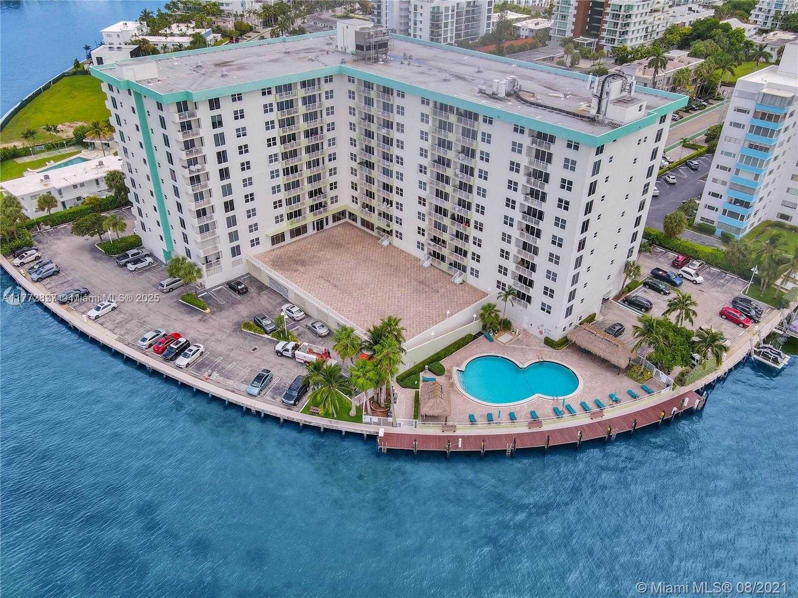 Small Image of 10350 WEST BAY HARBOR DR #7C, Bay Harbor Islands Number 36