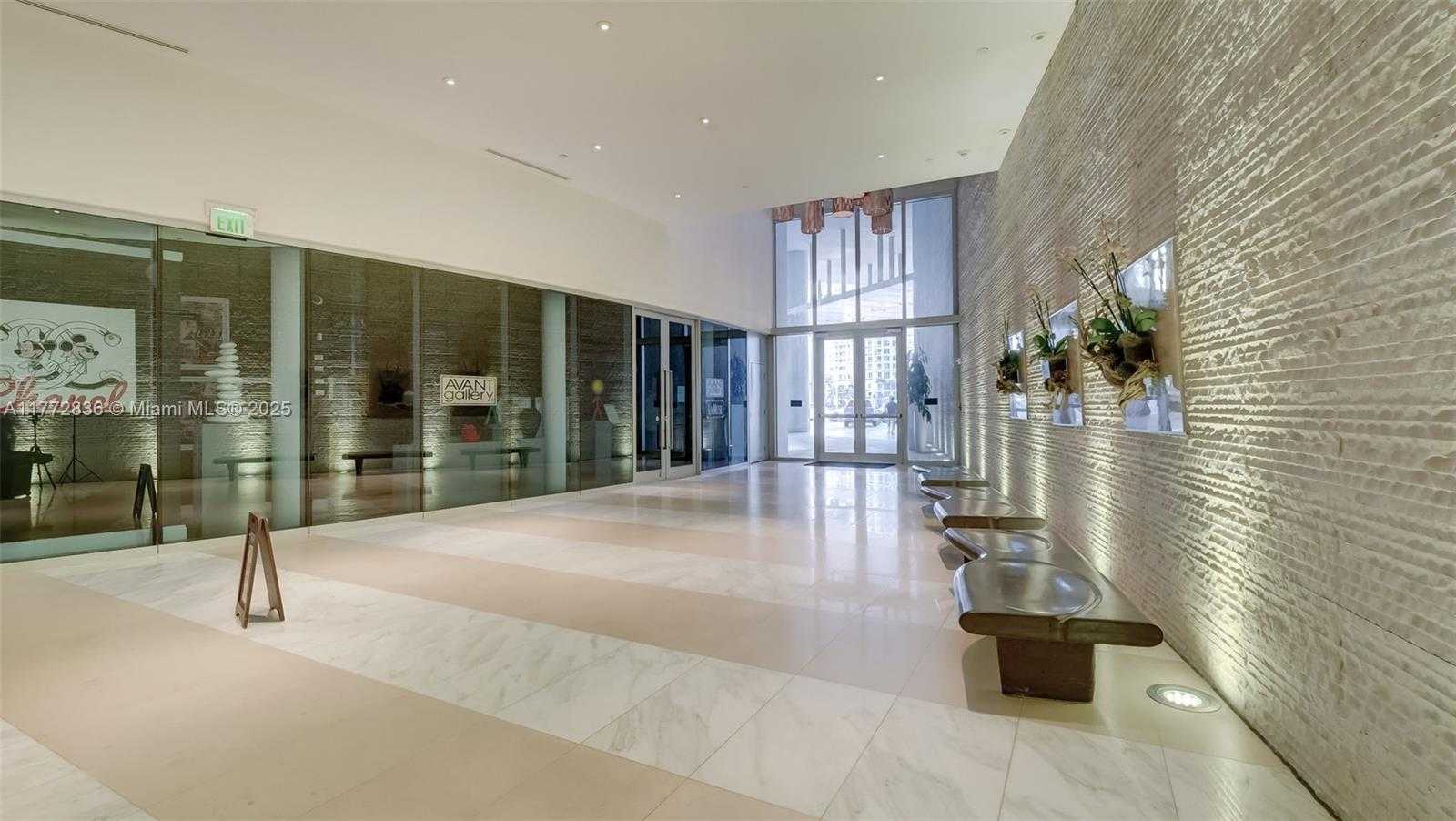 Small Image of 200 BISCAYNE BOULEVARD WAY #3509, Miami Number 36