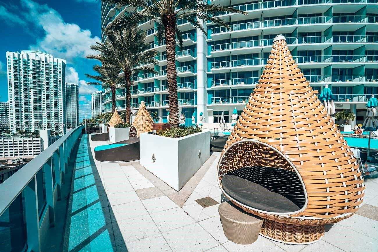Small Image of 200 BISCAYNE BOULEVARD WAY #3509, Miami Number 41