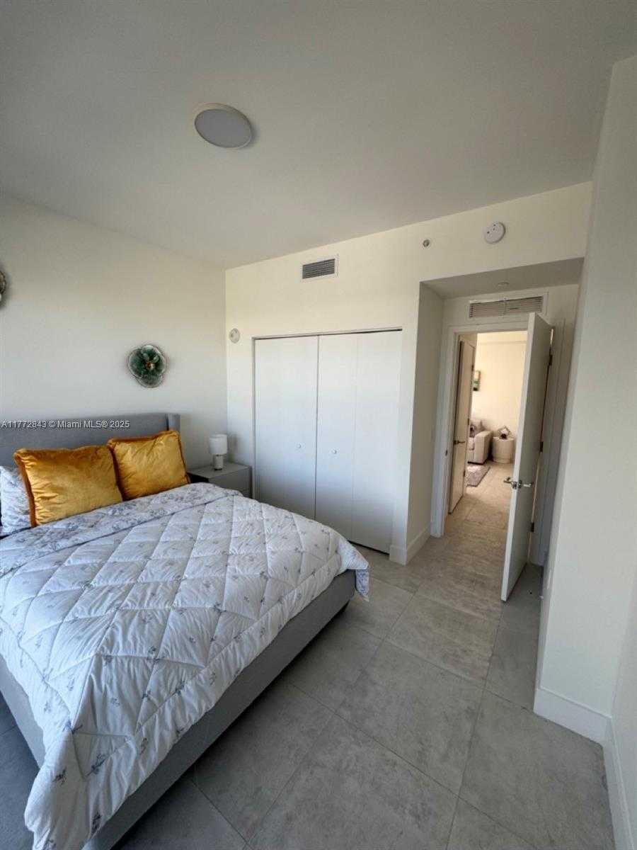 Small Image of 239 SOUTH WEST 9TH ST #1405, Miami Number 13