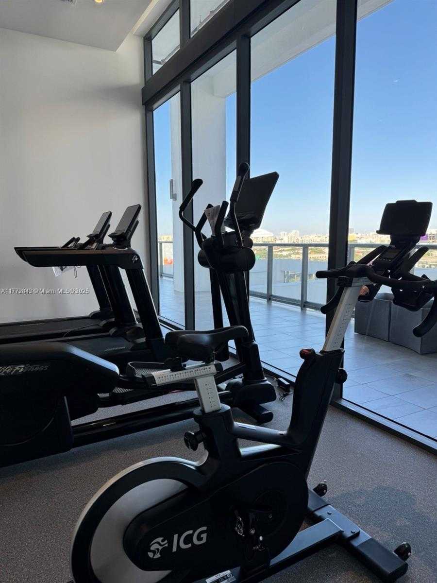 Small Image of 239 SOUTH WEST 9TH ST #1405, Miami Number 19