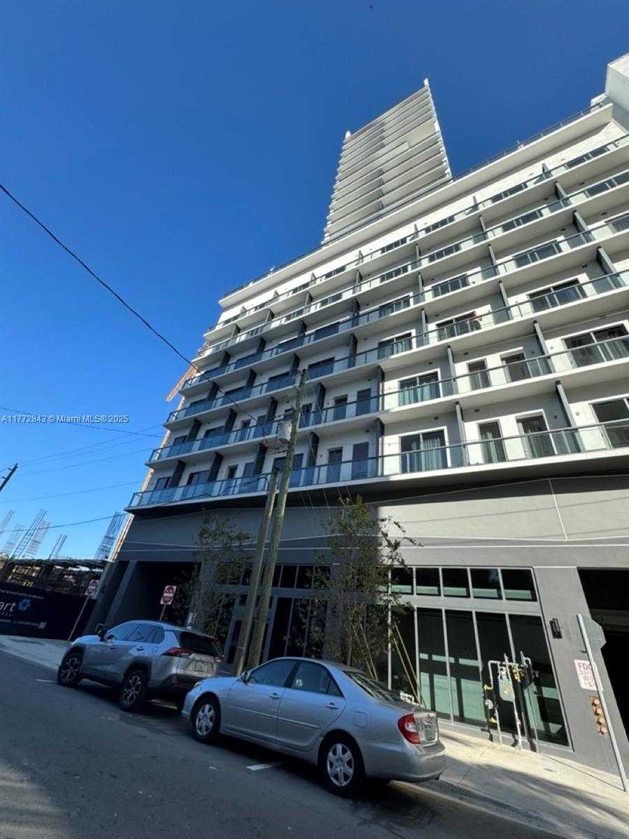 Small Image of 239 SOUTH WEST 9TH ST #1405, Miami Number 21