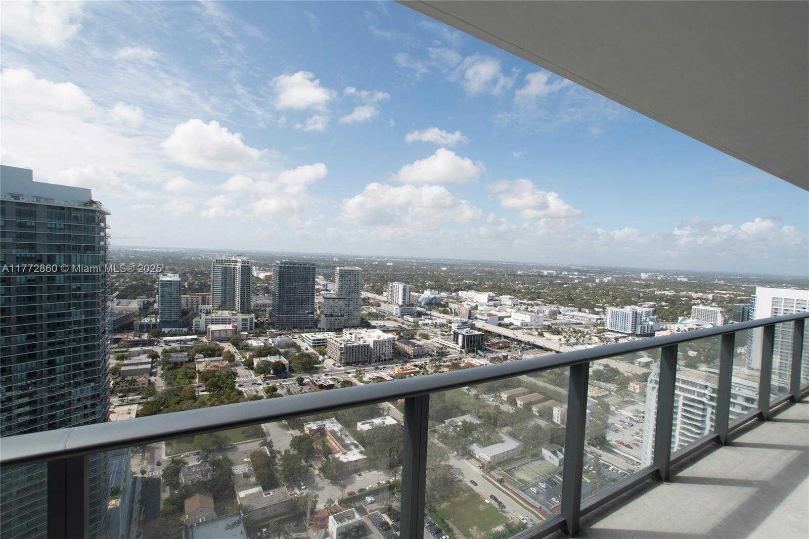 Small Image of 3131 NORTH EAST 7TH AVE #4405, Miami Number 13