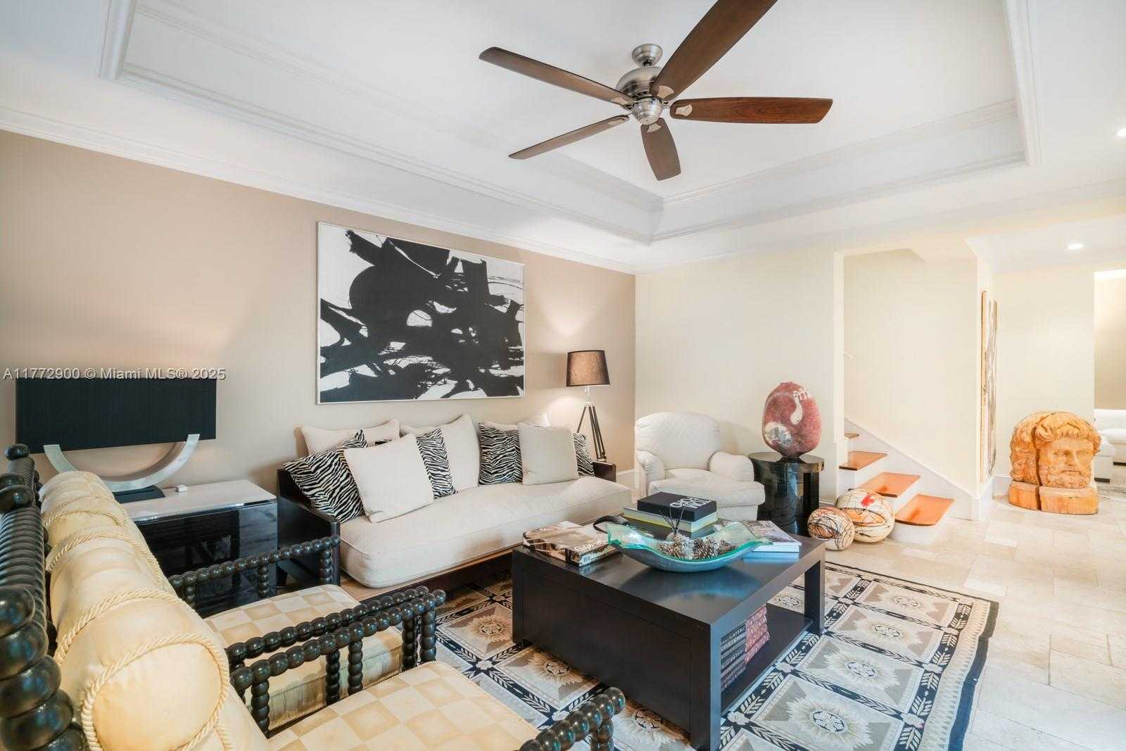 Small Image of 556 LORETTO AVE #14, Coral Gables Number 10