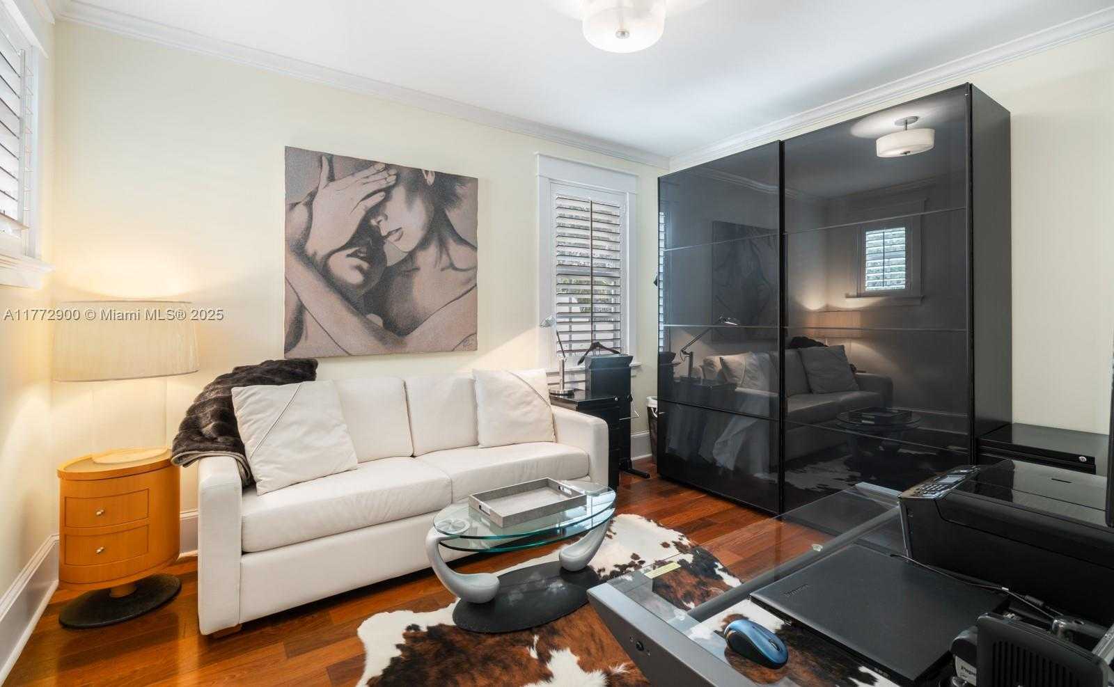 Small Image of 556 LORETTO AVE #14, Coral Gables Number 13