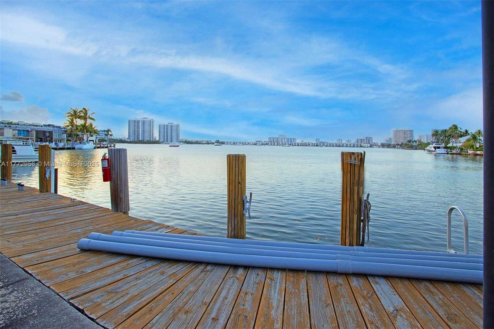 Small Image of 2821 NORTH N MIAMI BEACH BLVD #5M, North Miami Beach Number 29