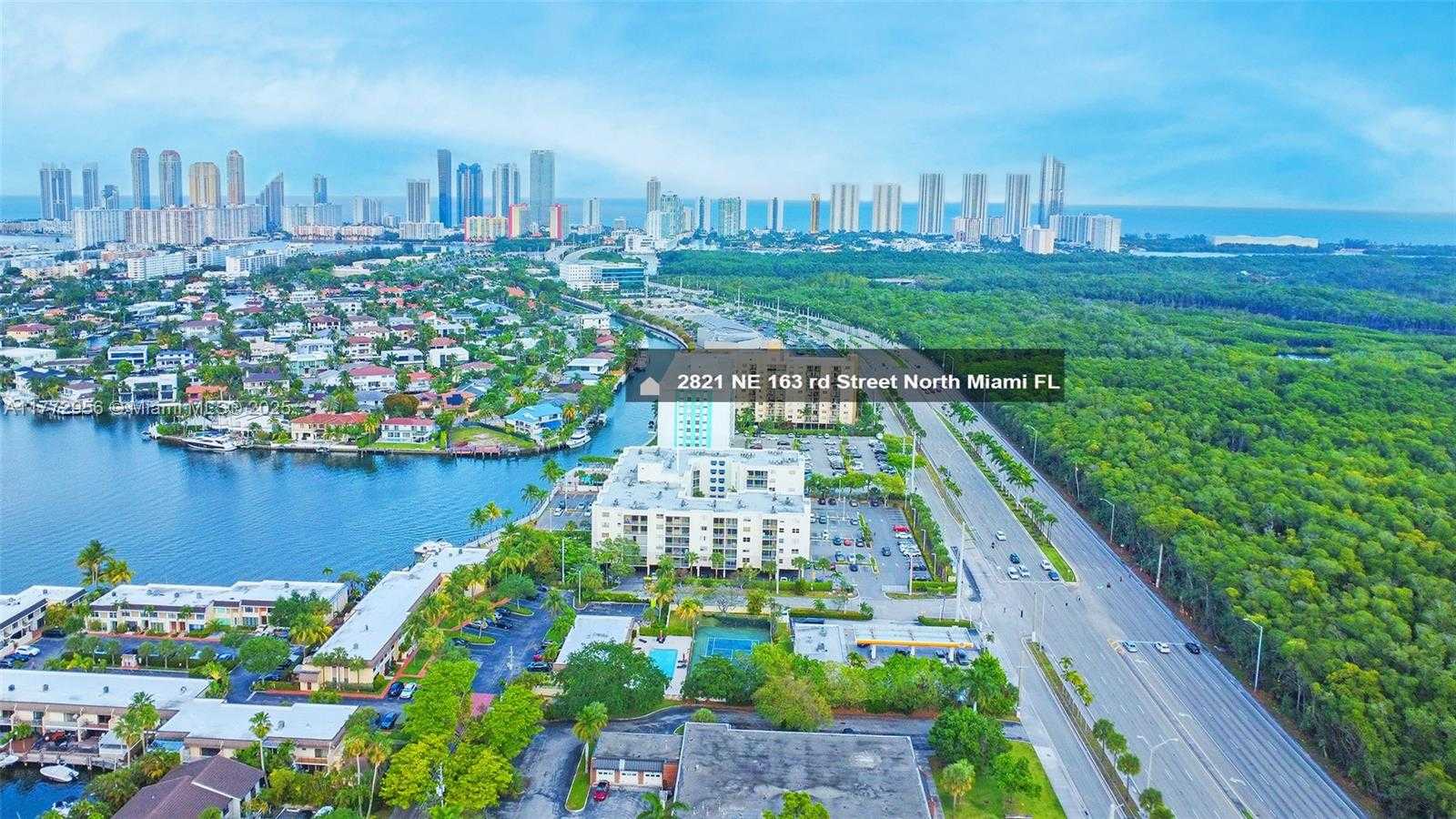 Small Image of 2821 NORTH N MIAMI BEACH BLVD #5M, North Miami Beach Number 3