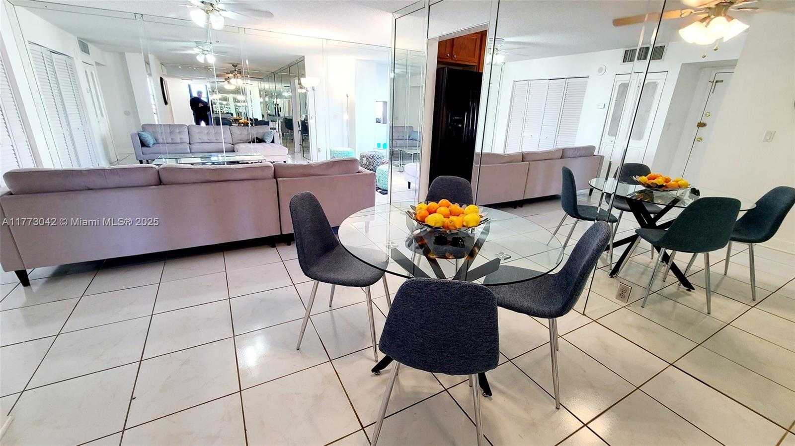 Small Image of 17011 NORTH BAY RD #608, Sunny Isles Beach Number 11