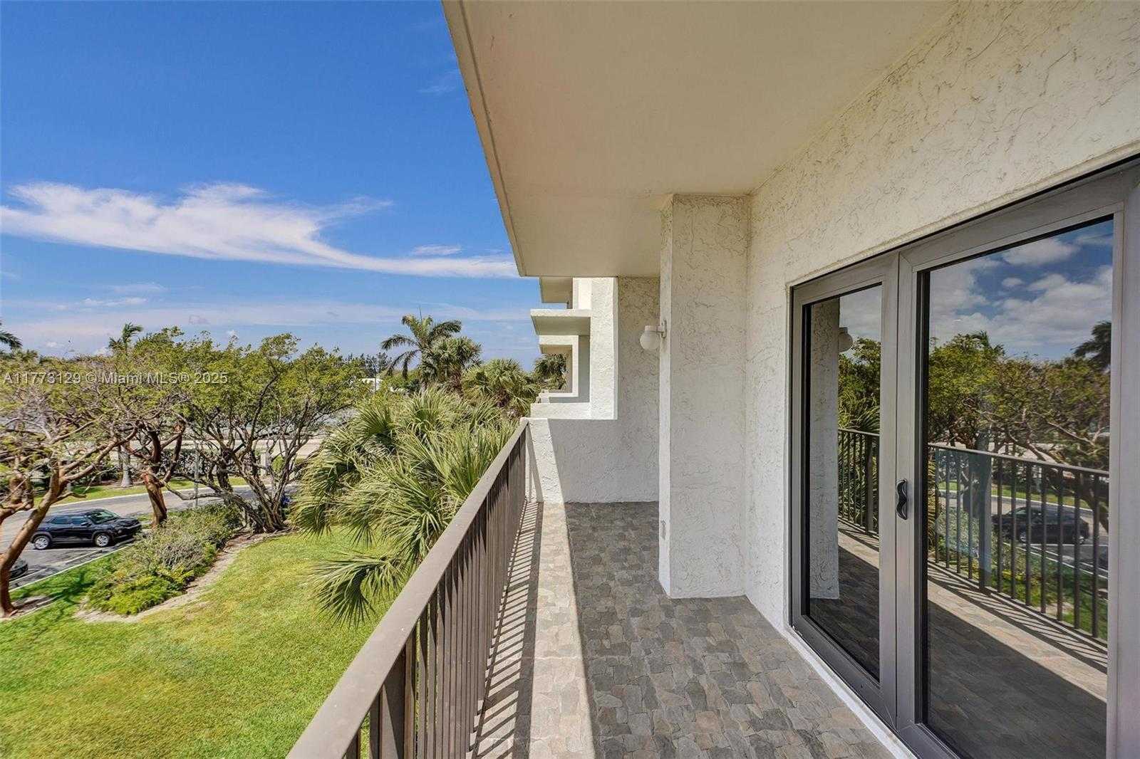 Small Image of 1201 SOUTH OCEAN DR #316S, Hollywood Number 34