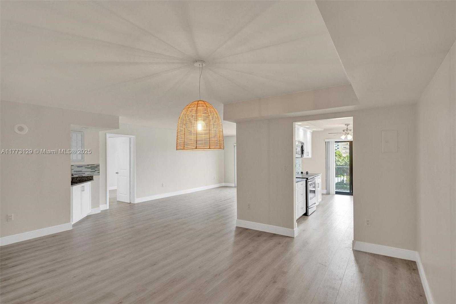 Small Image of 1201 SOUTH OCEAN DR #316S, Hollywood Number 5