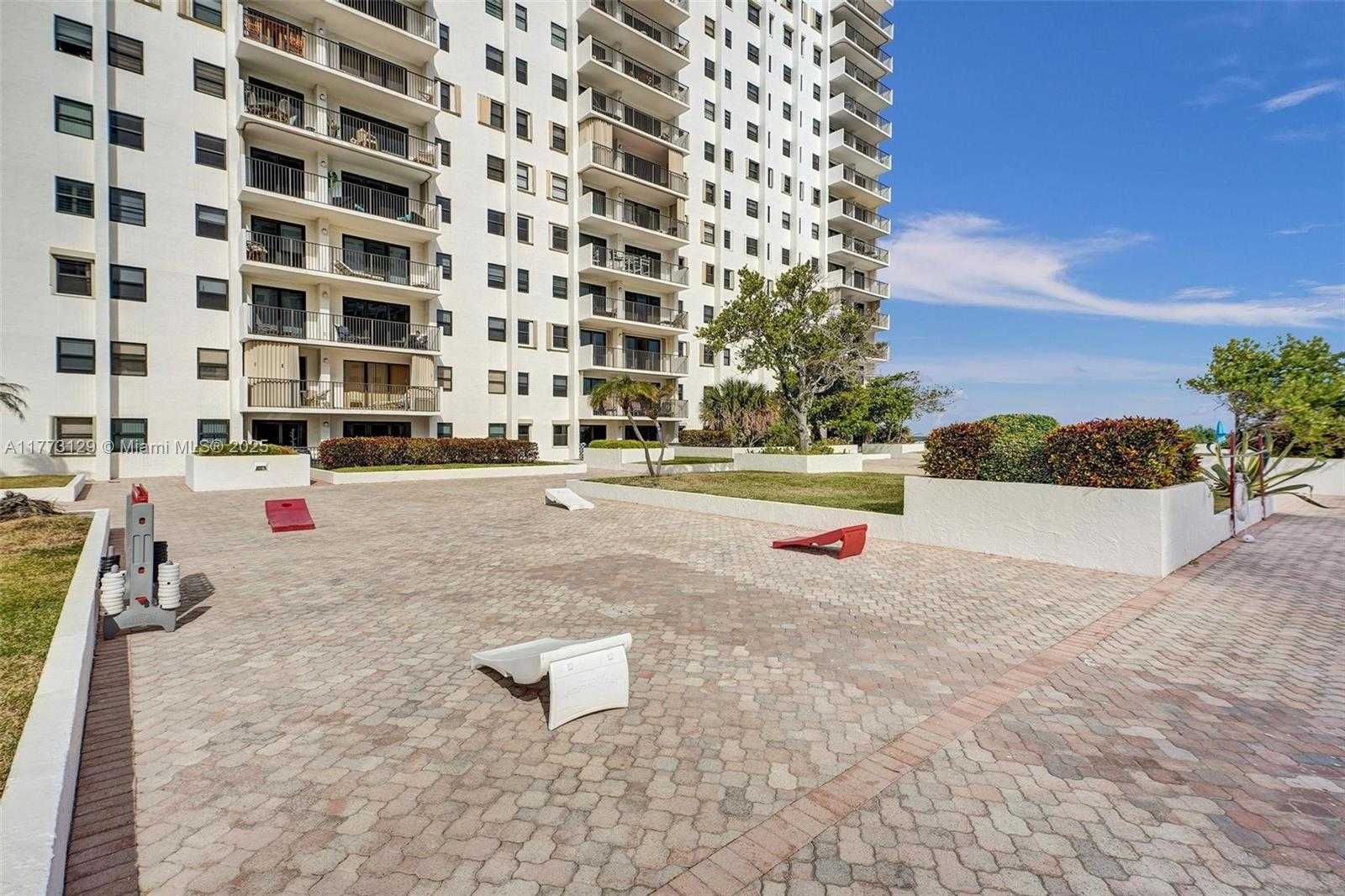 Small Image of 1201 SOUTH OCEAN DR #316S, Hollywood Number 51