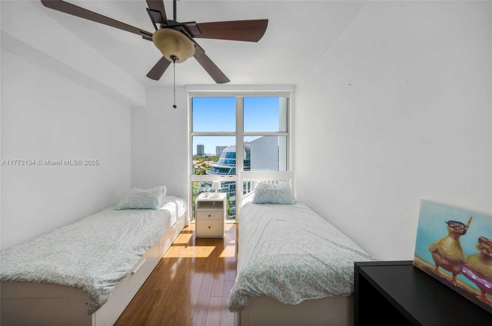 Small Image of 3131 NORTH EAST 188TH ST #1-910, Aventura Number 23