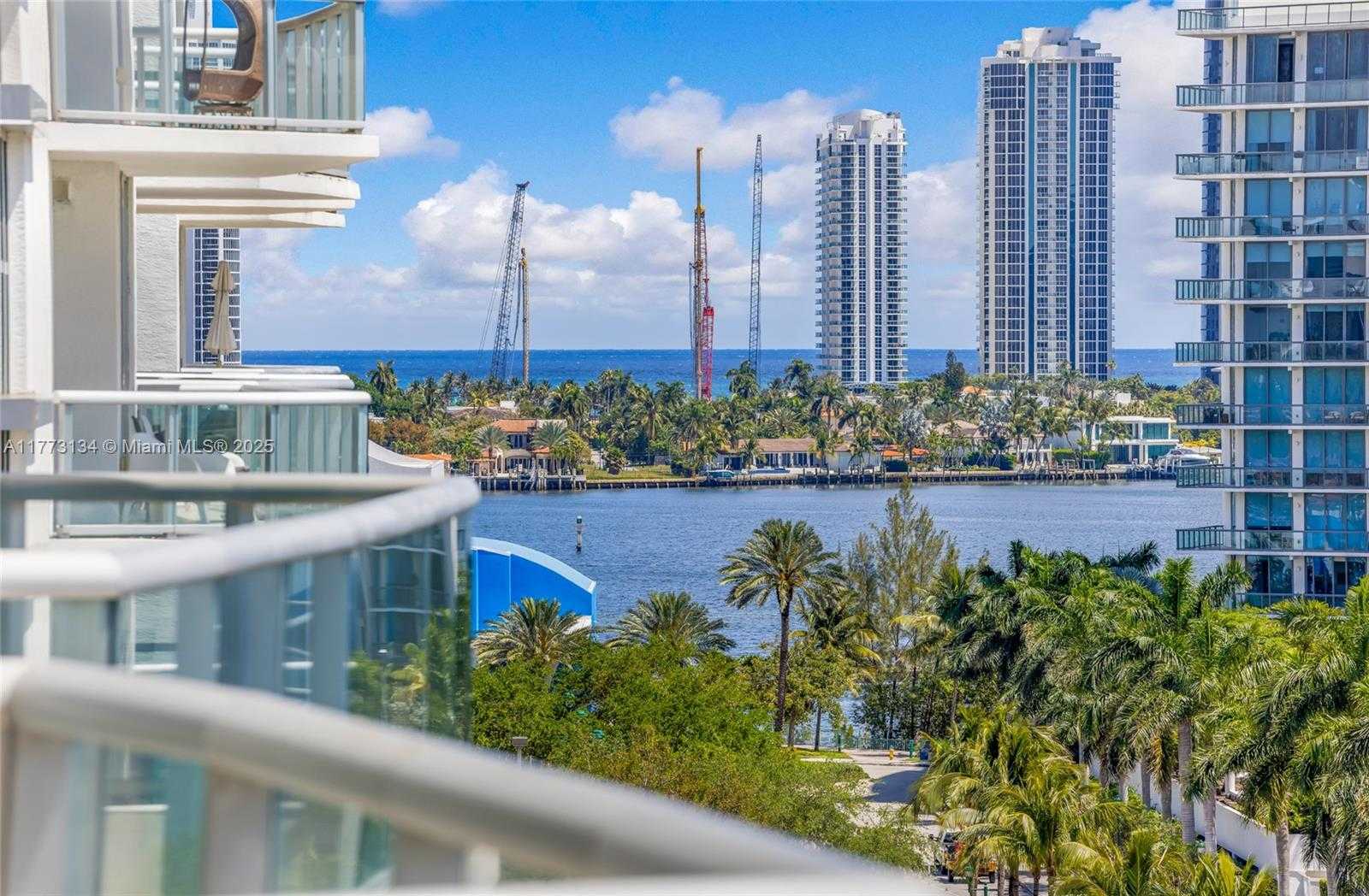 Small Image of 3131 NORTH EAST 188TH ST #1-910, Aventura Number 28