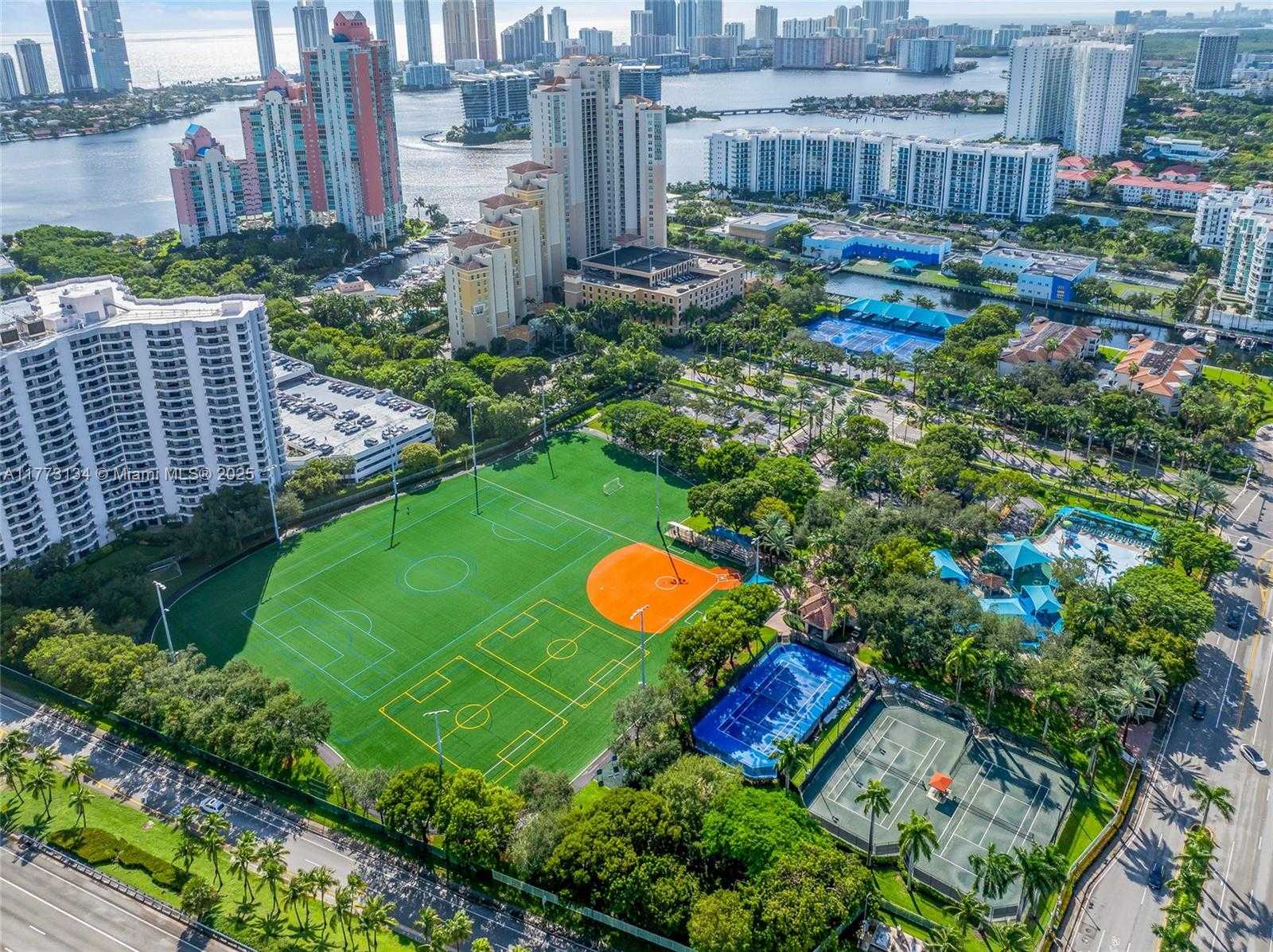 Small Image of 3131 NORTH EAST 188TH ST #1-910, Aventura Number 39