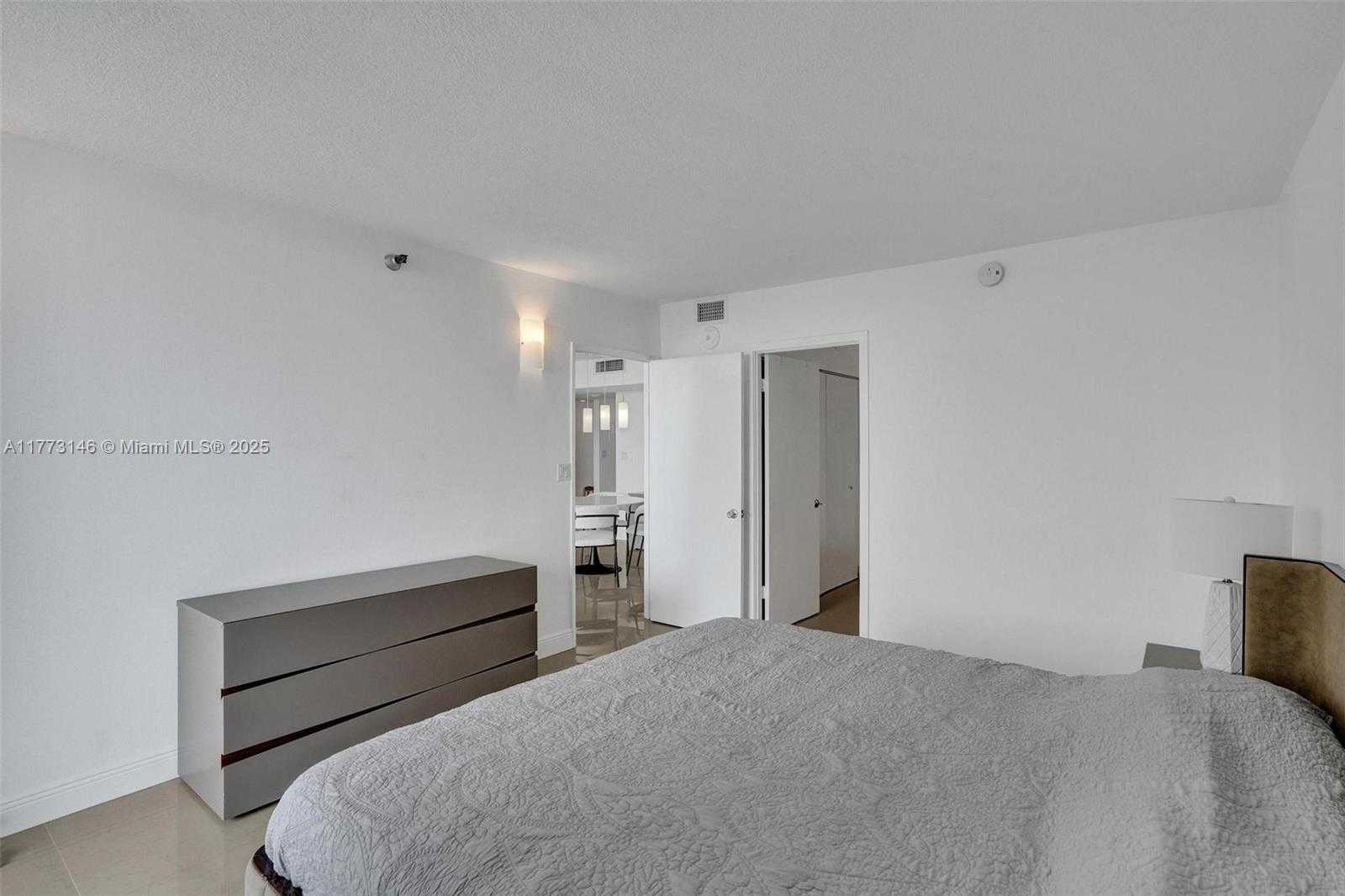 Small Image of 20515 EAST COUNTRY CLUB DR #1641, Aventura Number 14