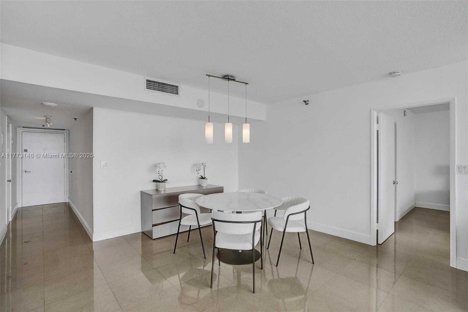 Small Image of 20515 EAST COUNTRY CLUB DR #1641, Aventura Number 9